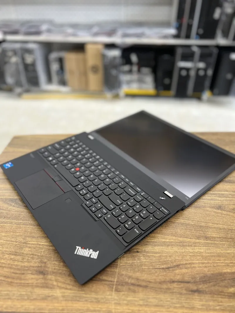 Lenovo ThinkPad T15 Gen 2 Core i5 Ram 8G SSD 256G 15.6 inch TOUCH